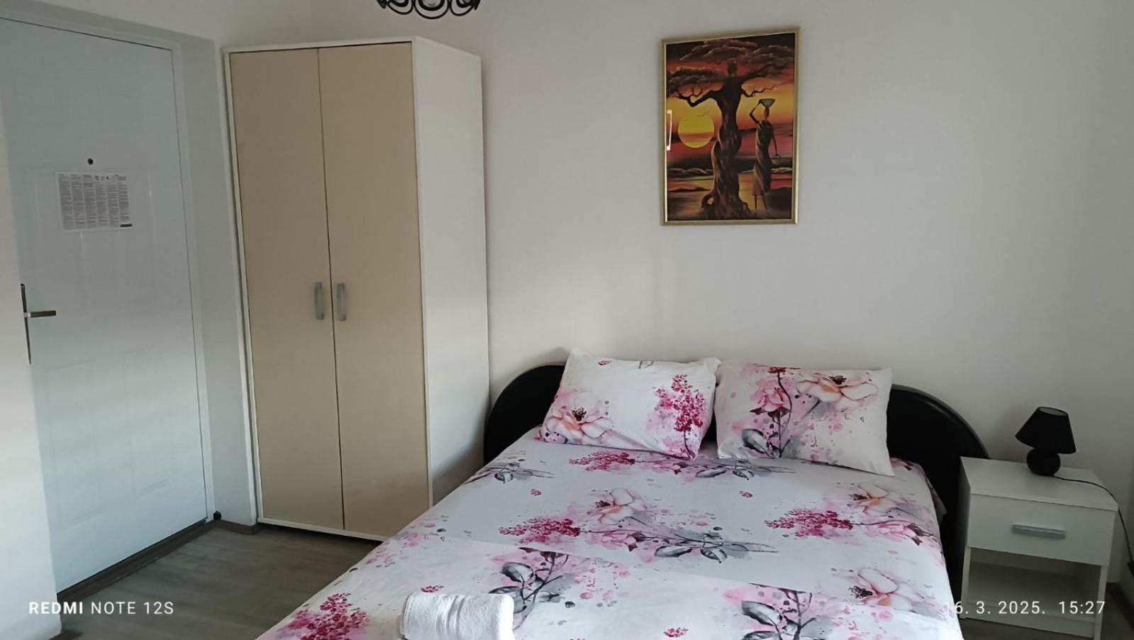 Apartamento Happy Star Ni Exterior foto